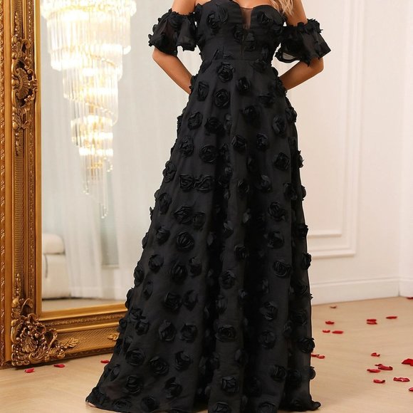 Off Shoulder Butterfly Sleeve Applique maxi Dress - black - Picture 2 of 5